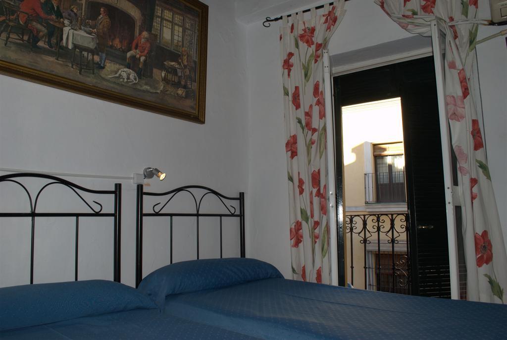 Pension Santa Maria La Blanca Seville Luaran gambar