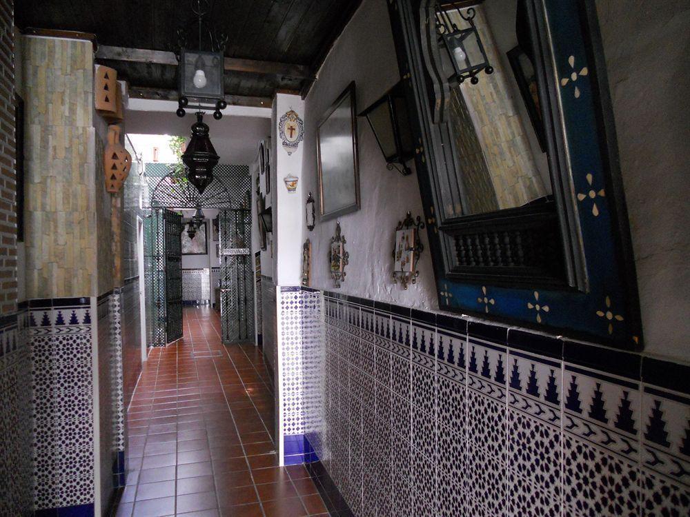 Pension Santa Maria La Blanca Seville Luaran gambar