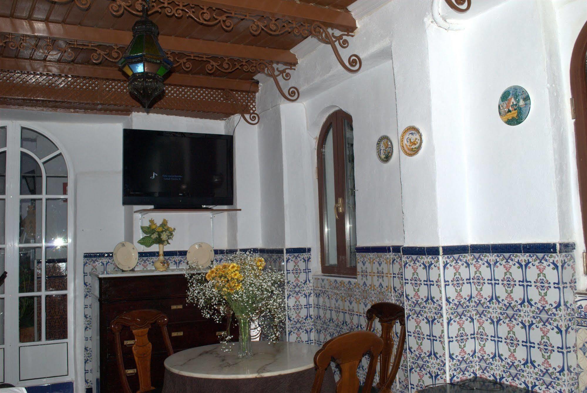 Pension Santa Maria La Blanca Seville Luaran gambar
