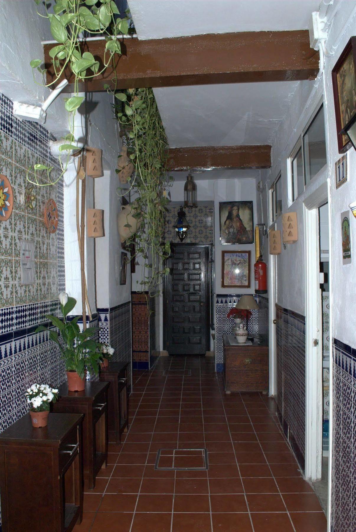 Pension Santa Maria La Blanca Seville Luaran gambar